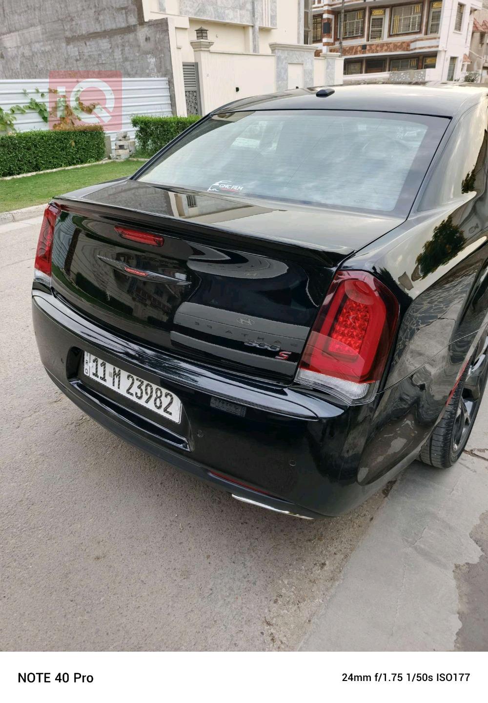 Chrysler 300